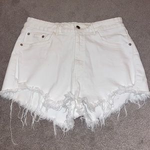 Zara zip up and button closure jean shorts